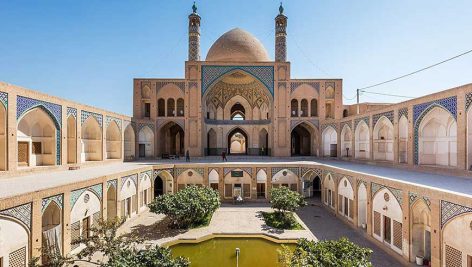 مسجد و مدرسه آقابزرگ کاشان