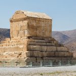 مقبره کوروش