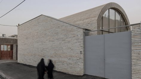 خانه تک طاق